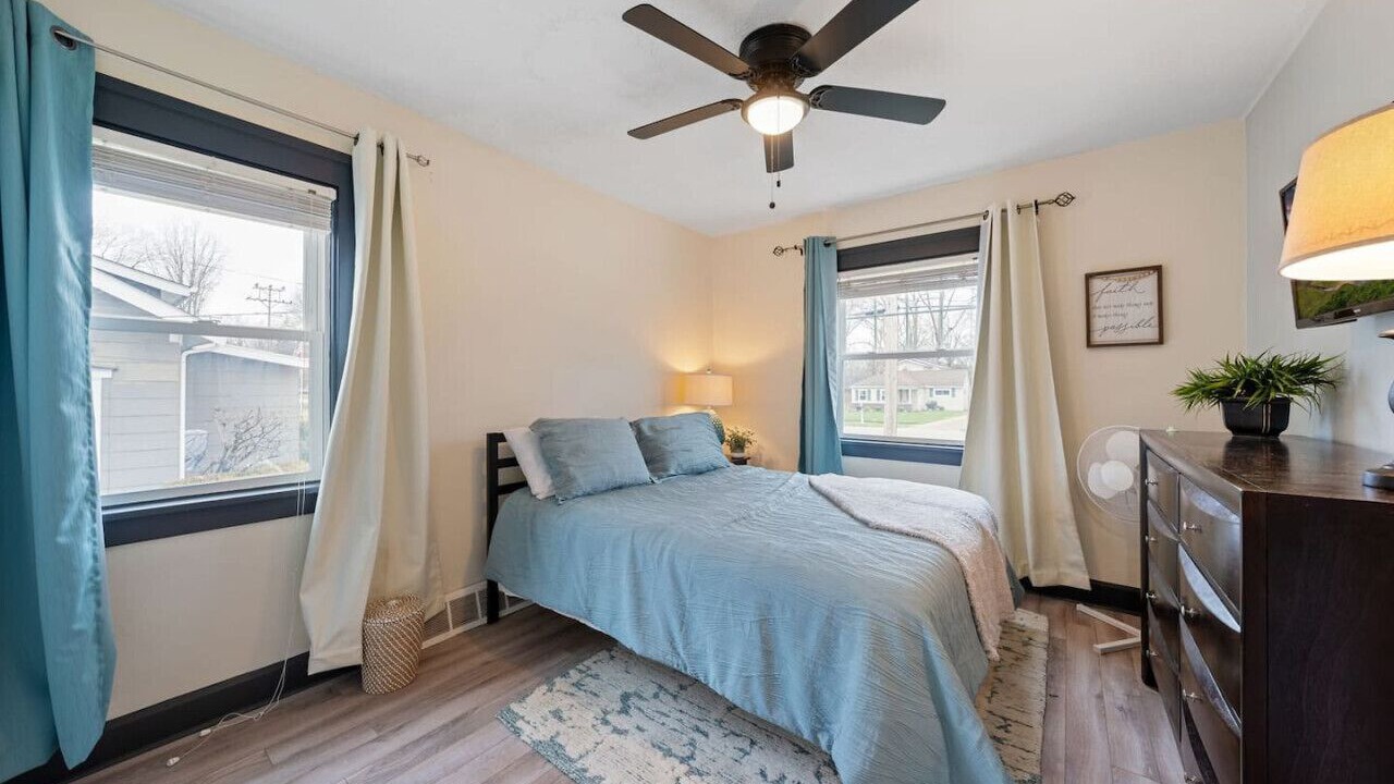 Photo of Bedroom in Westlake