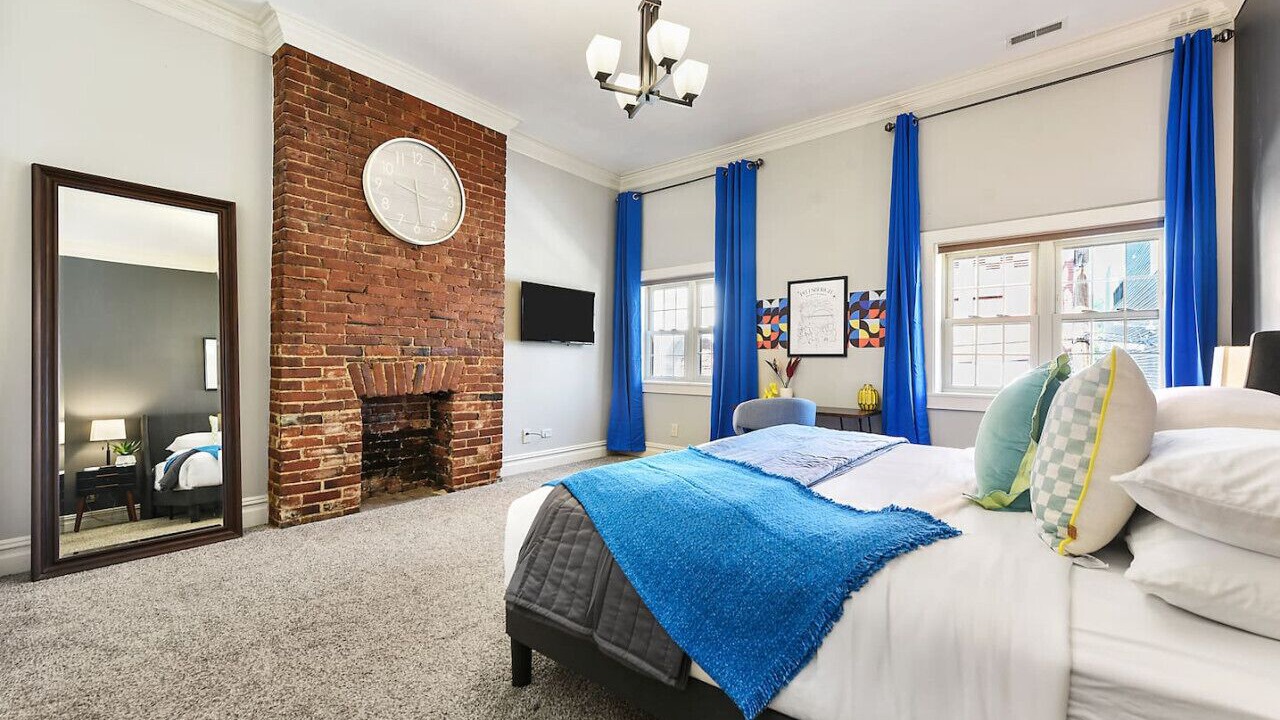 Photo of Bedroom in South Side Flats
