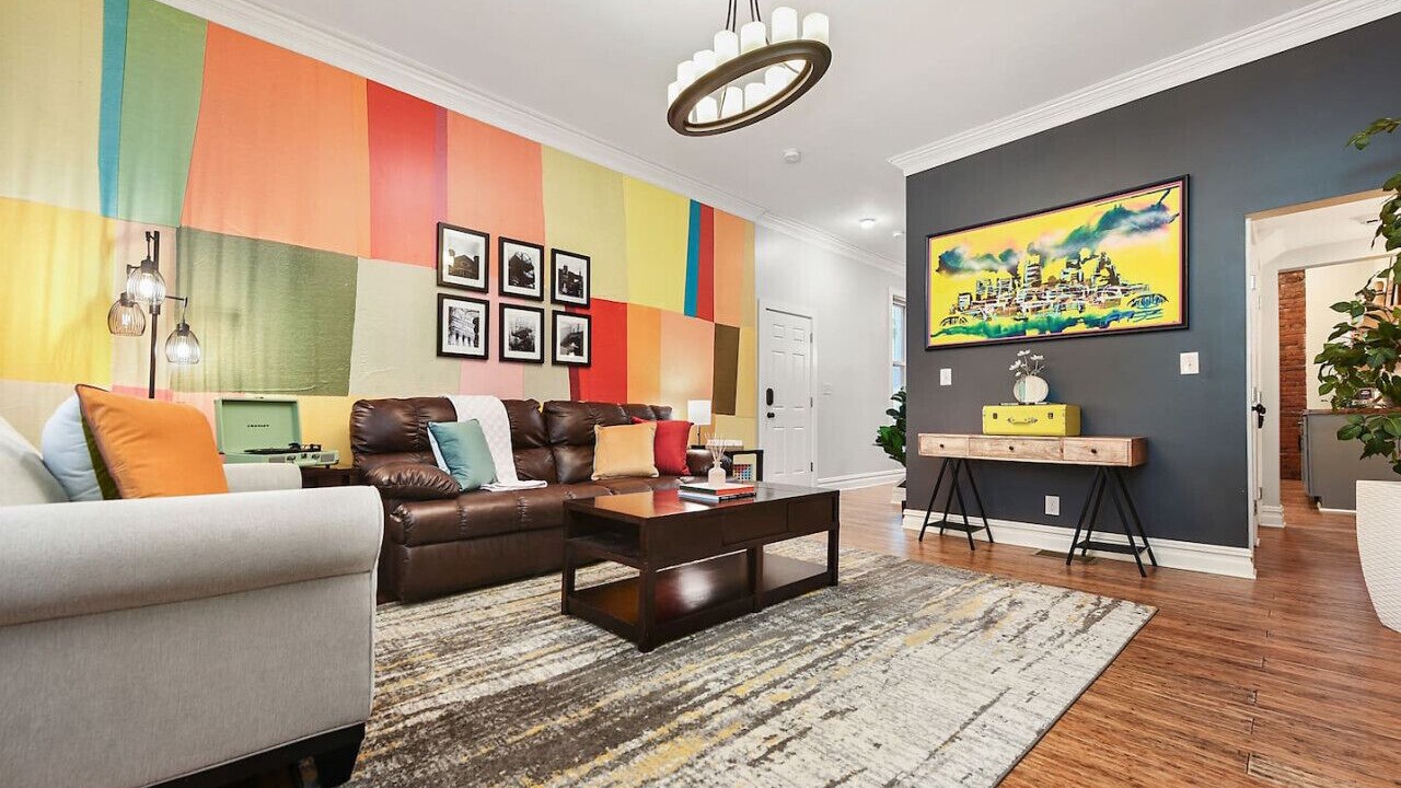 Photo of Livingroom in South Side Flats