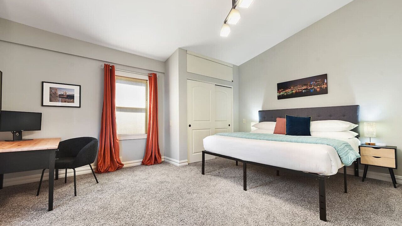 Photo of Bedroom in South Side Flats