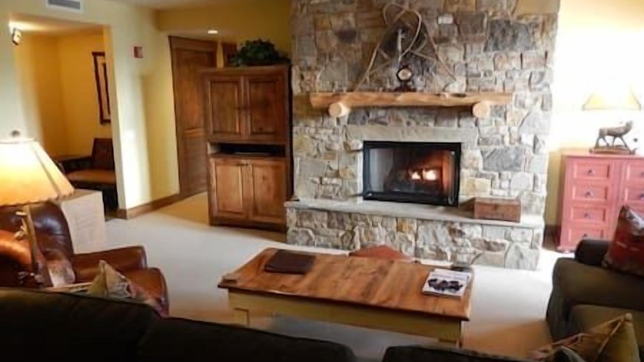 Photo of Livingroom in Teton Village