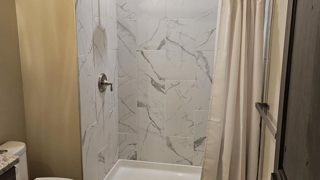 Photo of Bathroom in Gardiner