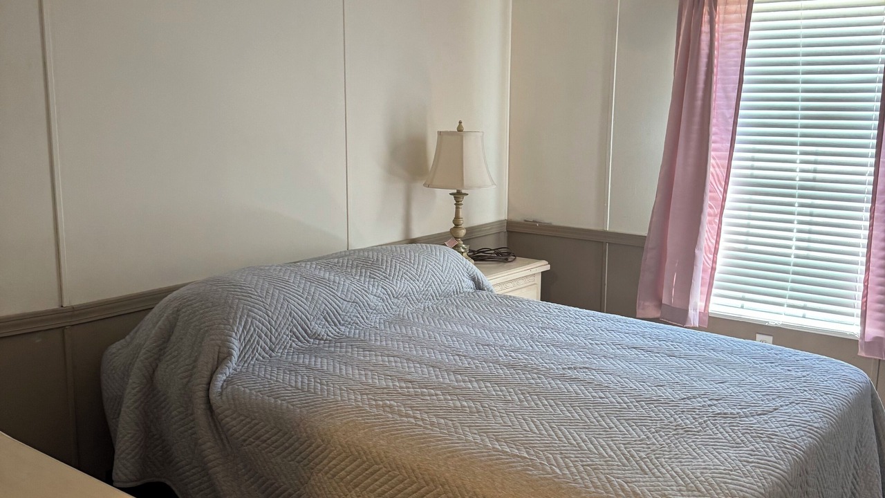Photo of Bedroom in Manning
