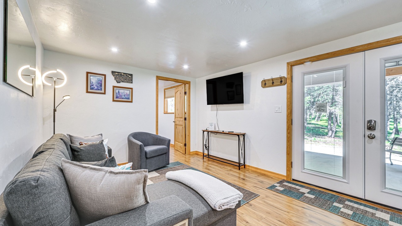 Photo of Bedroom in Eureka