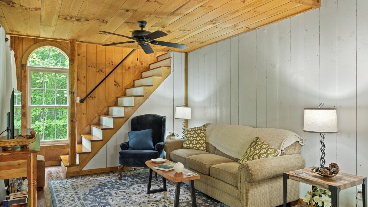 Photo of Livingroom in Mammoth Cave