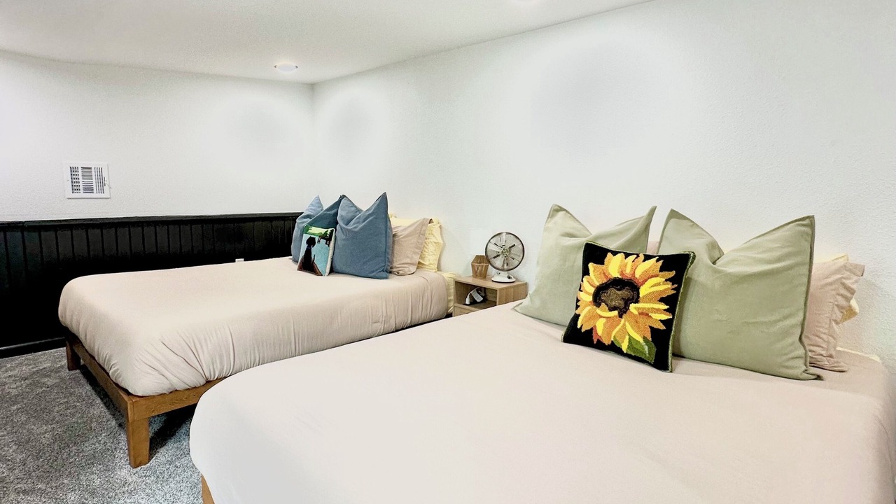 Photo of Bedroom in Pittsburg