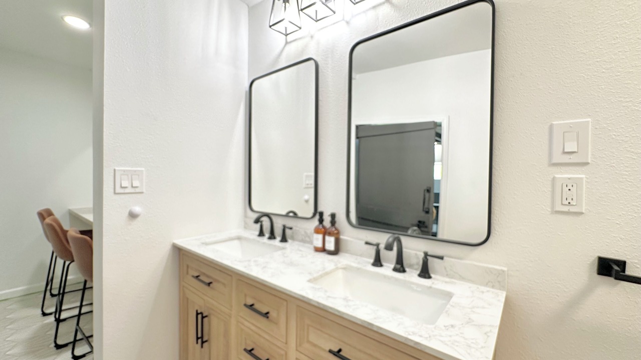 Photo of Bathroom in Pittsburg