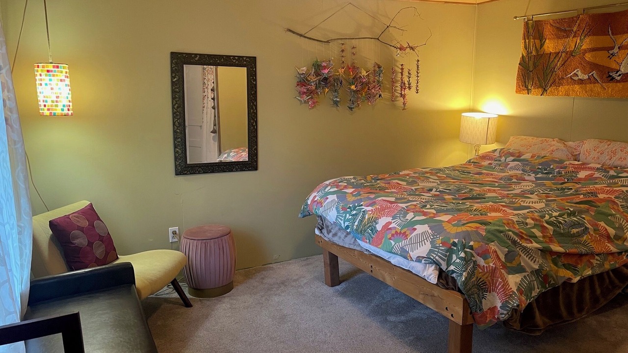 Photo of Bedroom in Riverfront