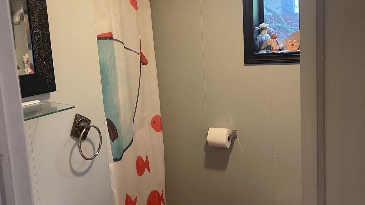 Photo of Bathroom in Riverfront