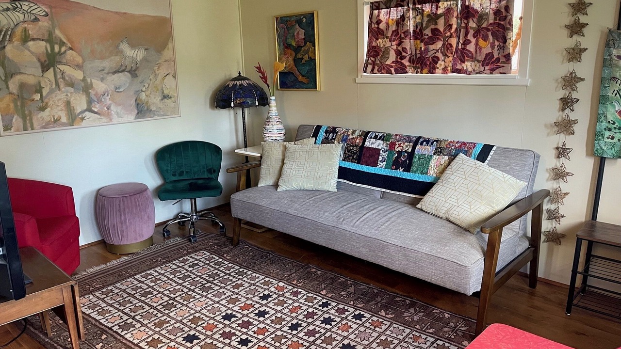 Photo of Livingroom in Riverfront