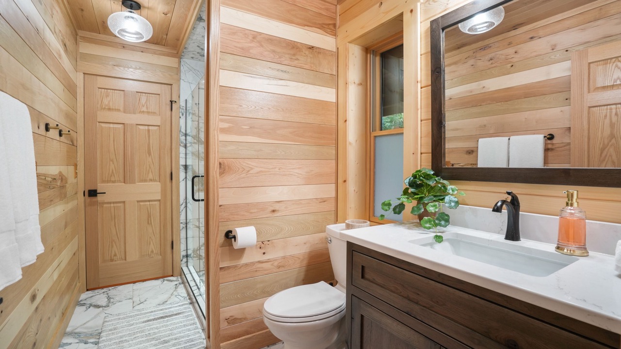 Photo of Bathroom in South Bloomingville