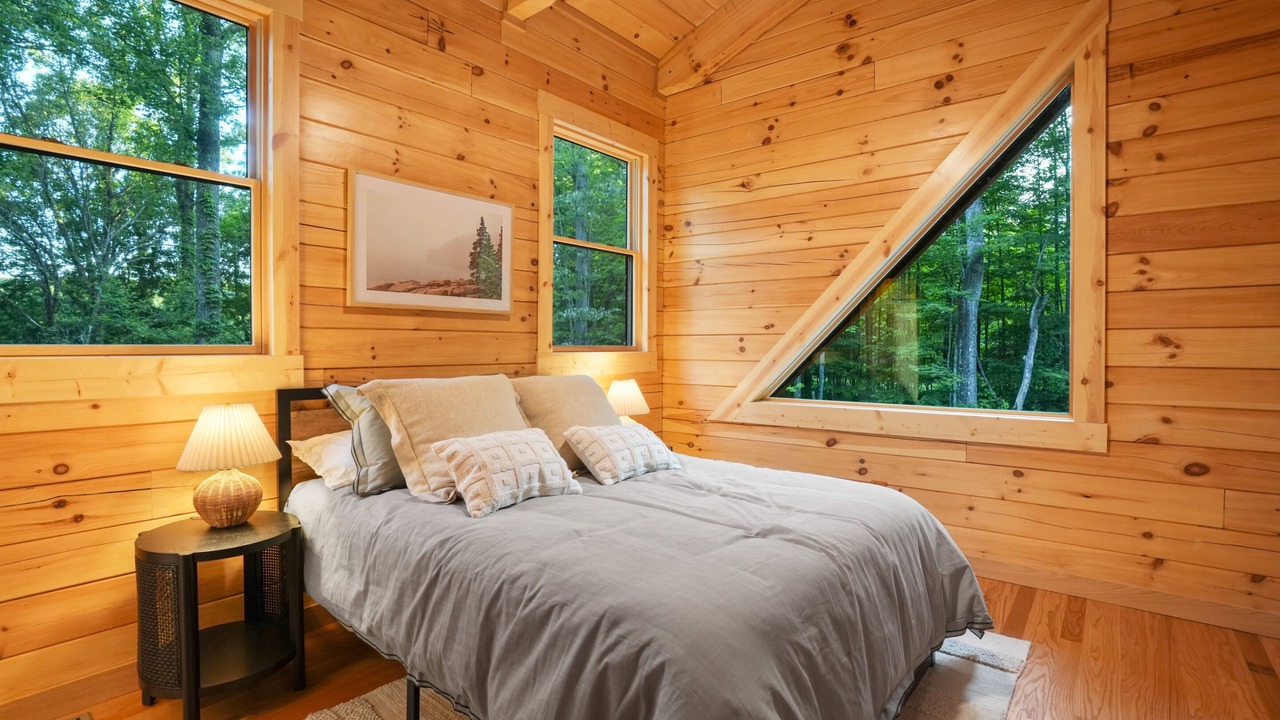 Photo of Bedroom in South Bloomingville