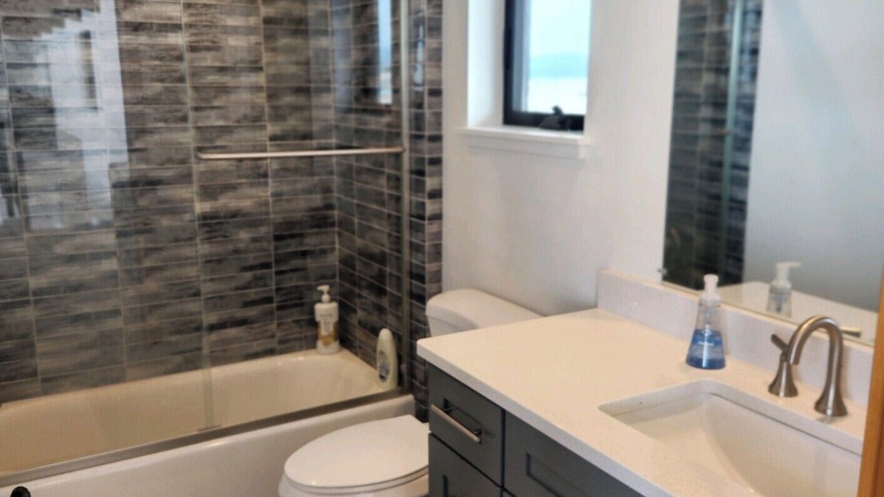Photo of Bathroom in Cameron