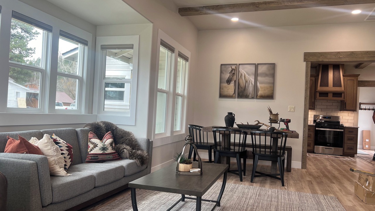 Photo of Livingroom in Darby