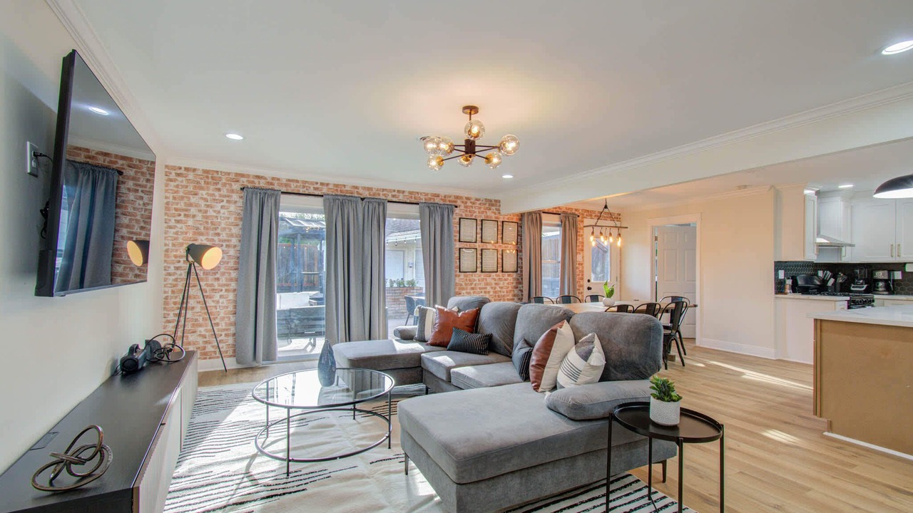 Photo of Bedroom in Braeswood Place