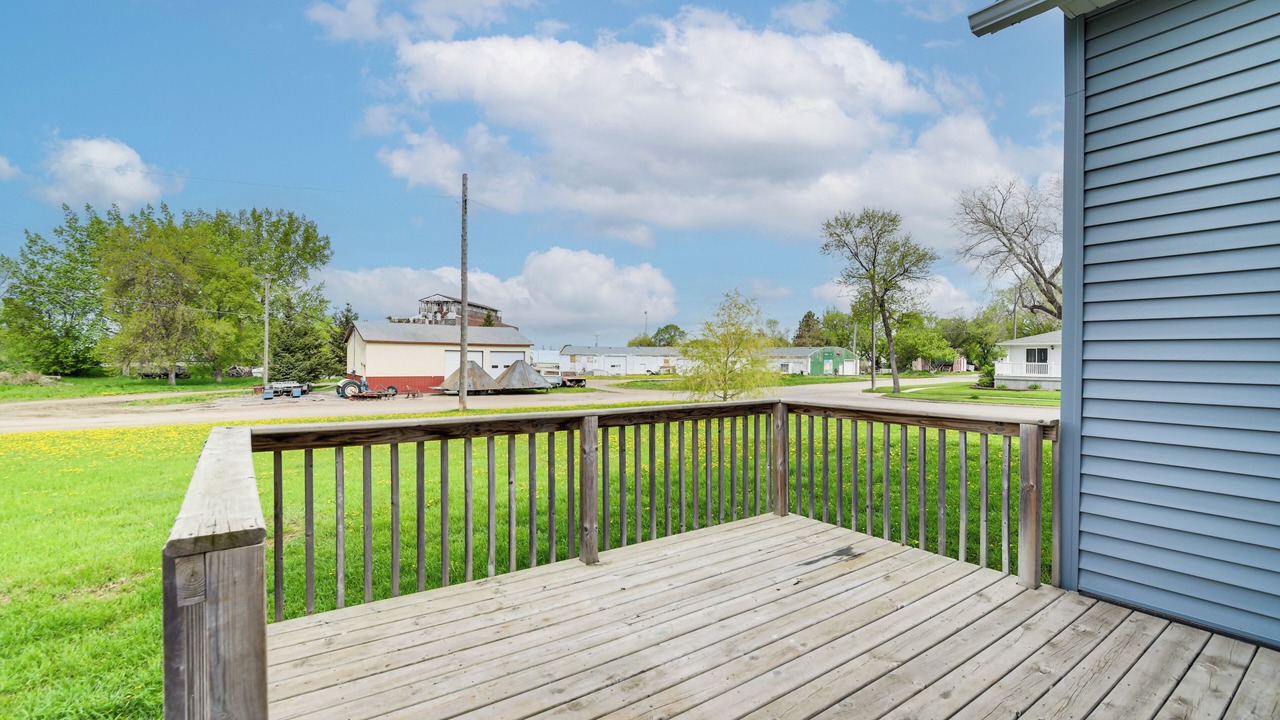 Photo of Patio Balcony in Devils Lake
