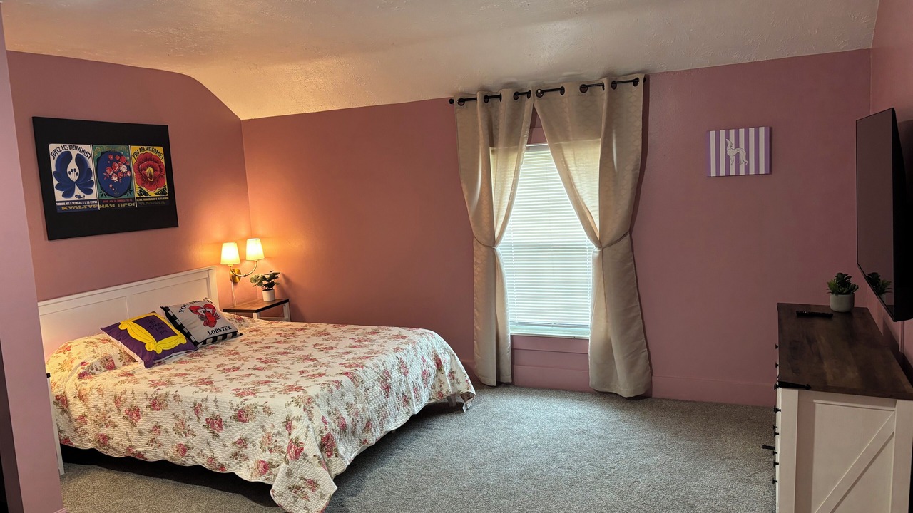 Photo of Bedroom in West Liberty
