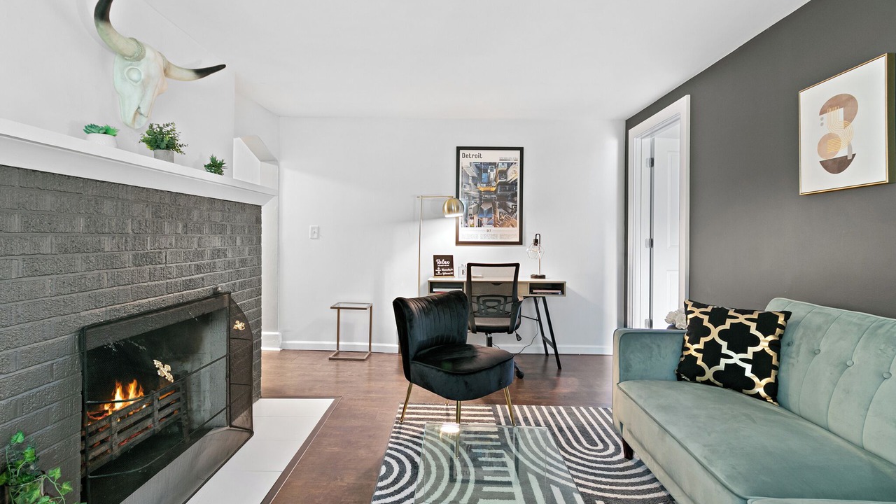 Photo of Livingroom in Berkley