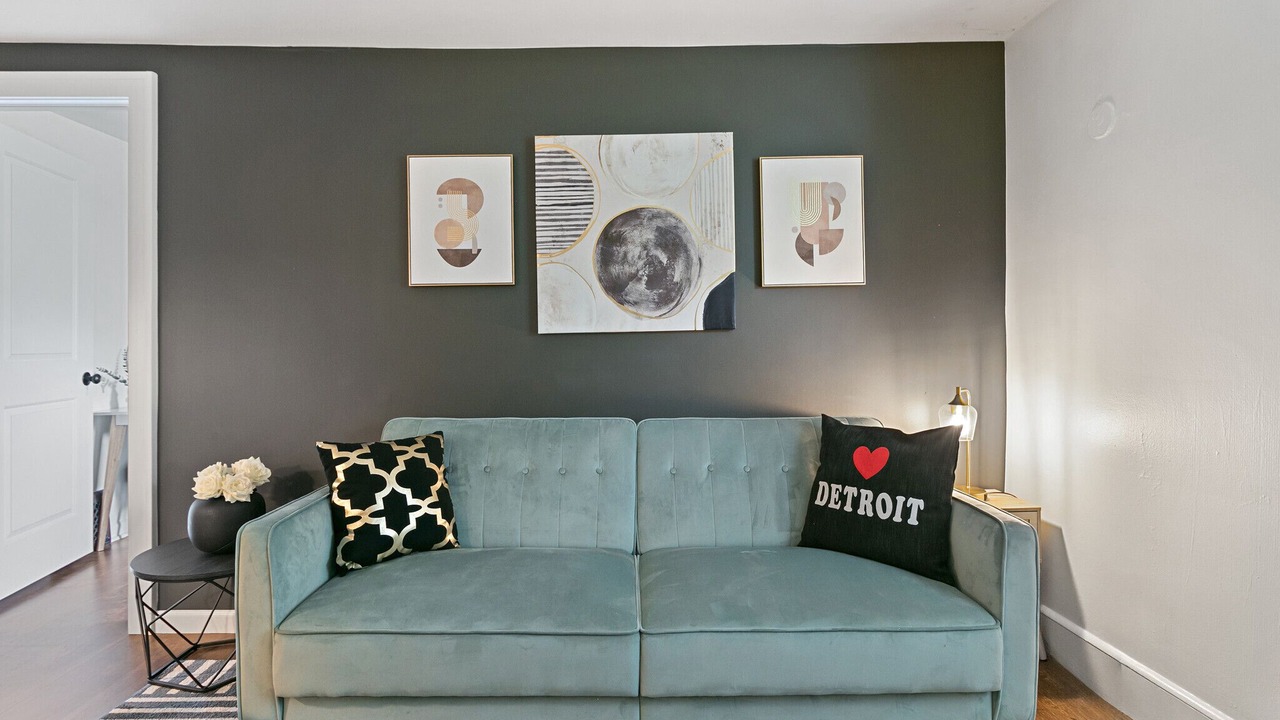 Photo of Livingroom in Berkley