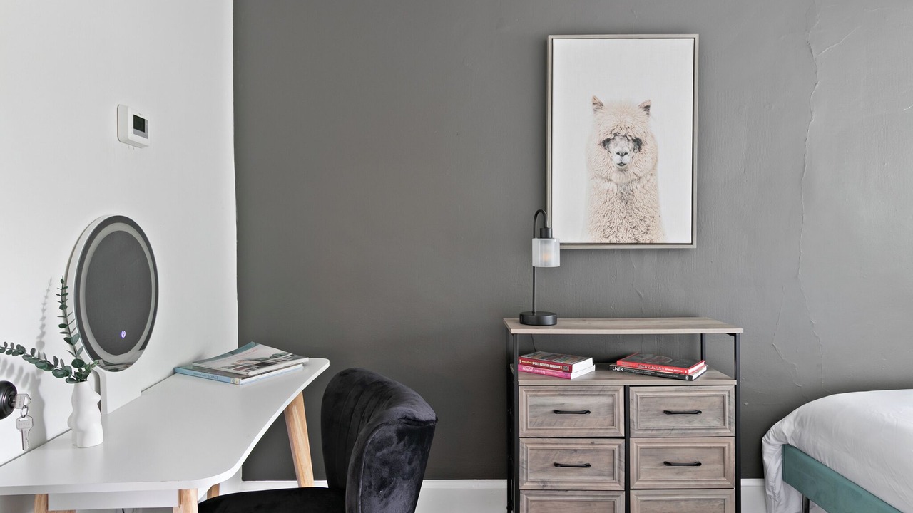 Photo of Bedroom in Berkley