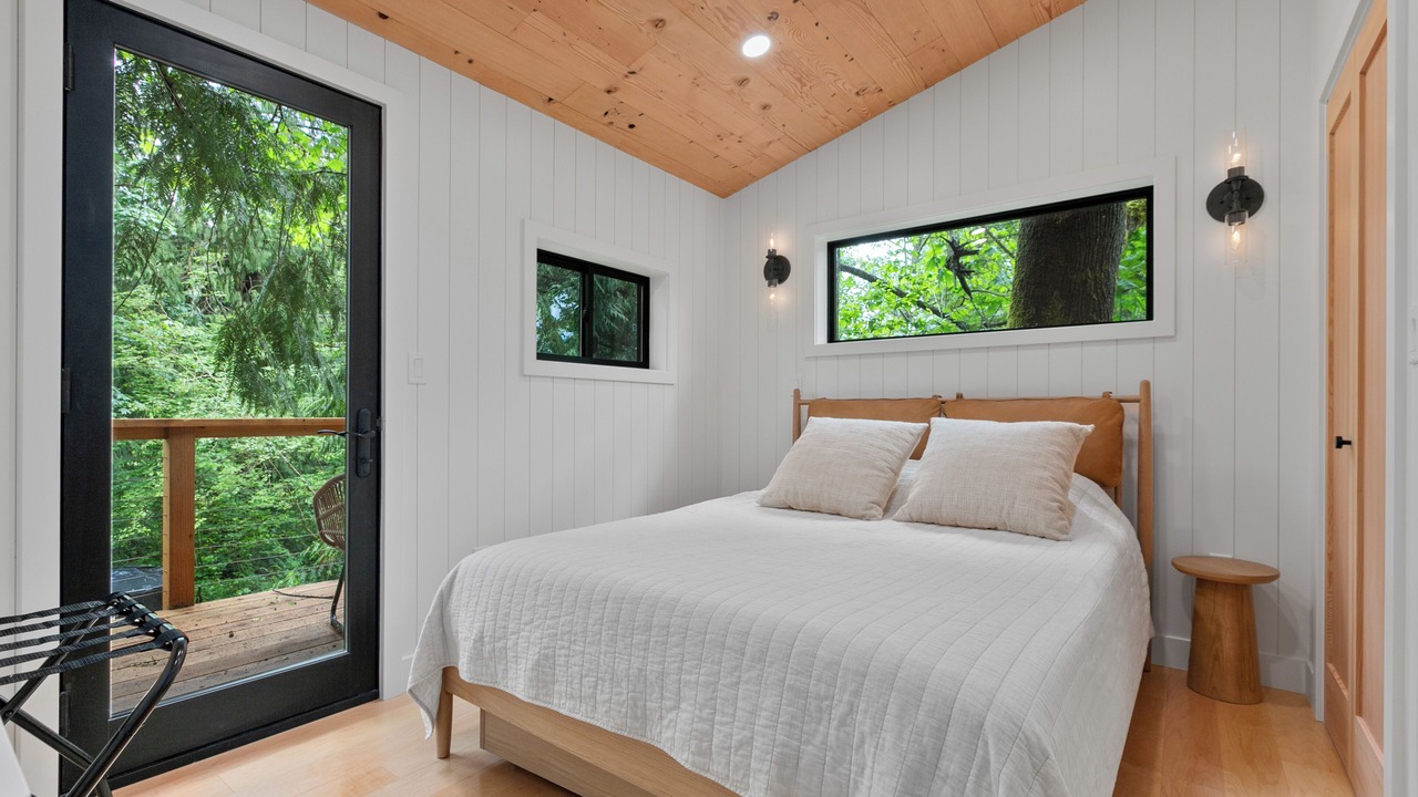 Photo of Bedroom in Bellingham