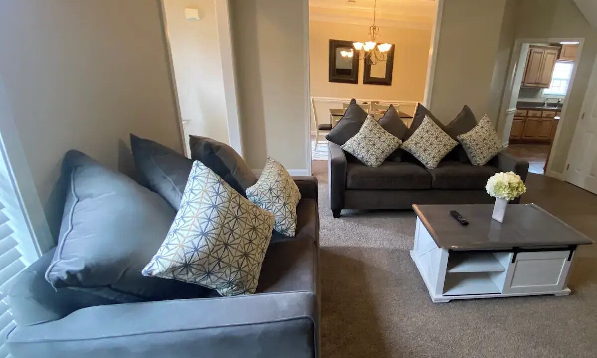 Photo of Livingroom in Jackson