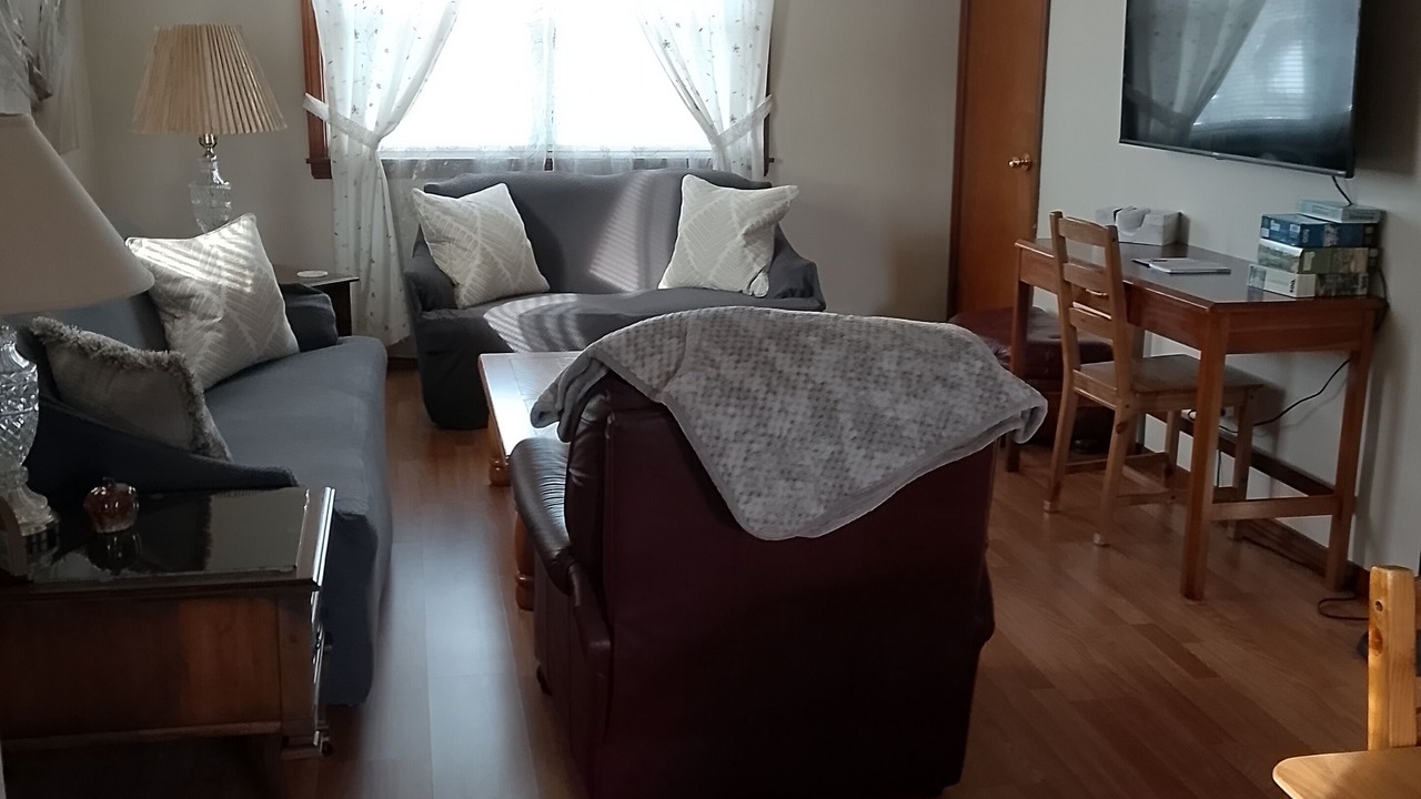 Photo of Livingroom in Youngstown