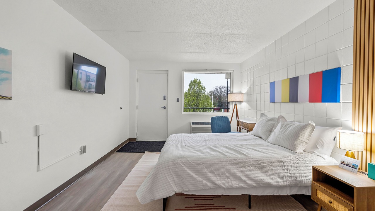 Photo of Bedroom in Cedar Falls