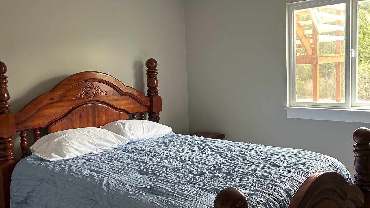 Photo of Bedroom in Broadwater County
