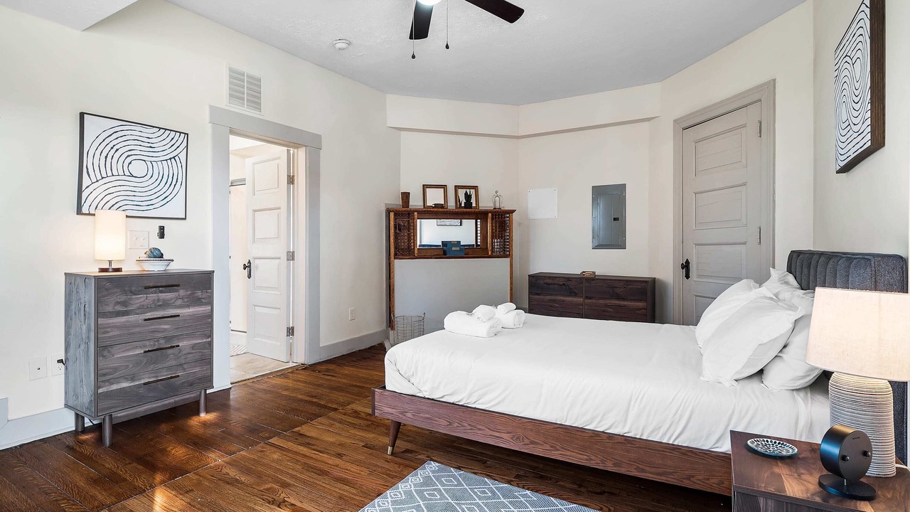 Photo of Bedroom in Hough