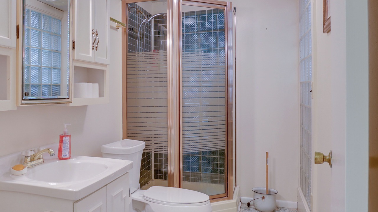 Photo of Bathroom in Carrollton