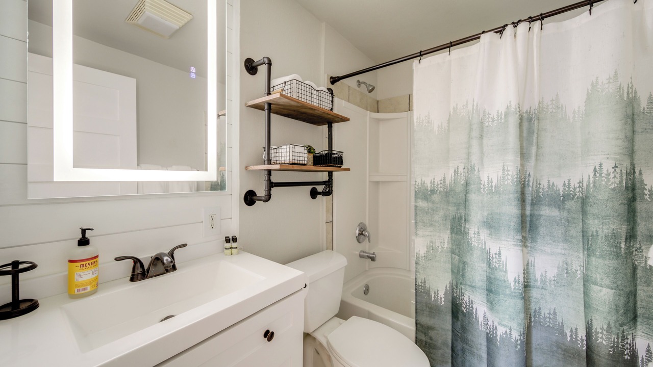 Photo of Bathroom in Hayden View Estates