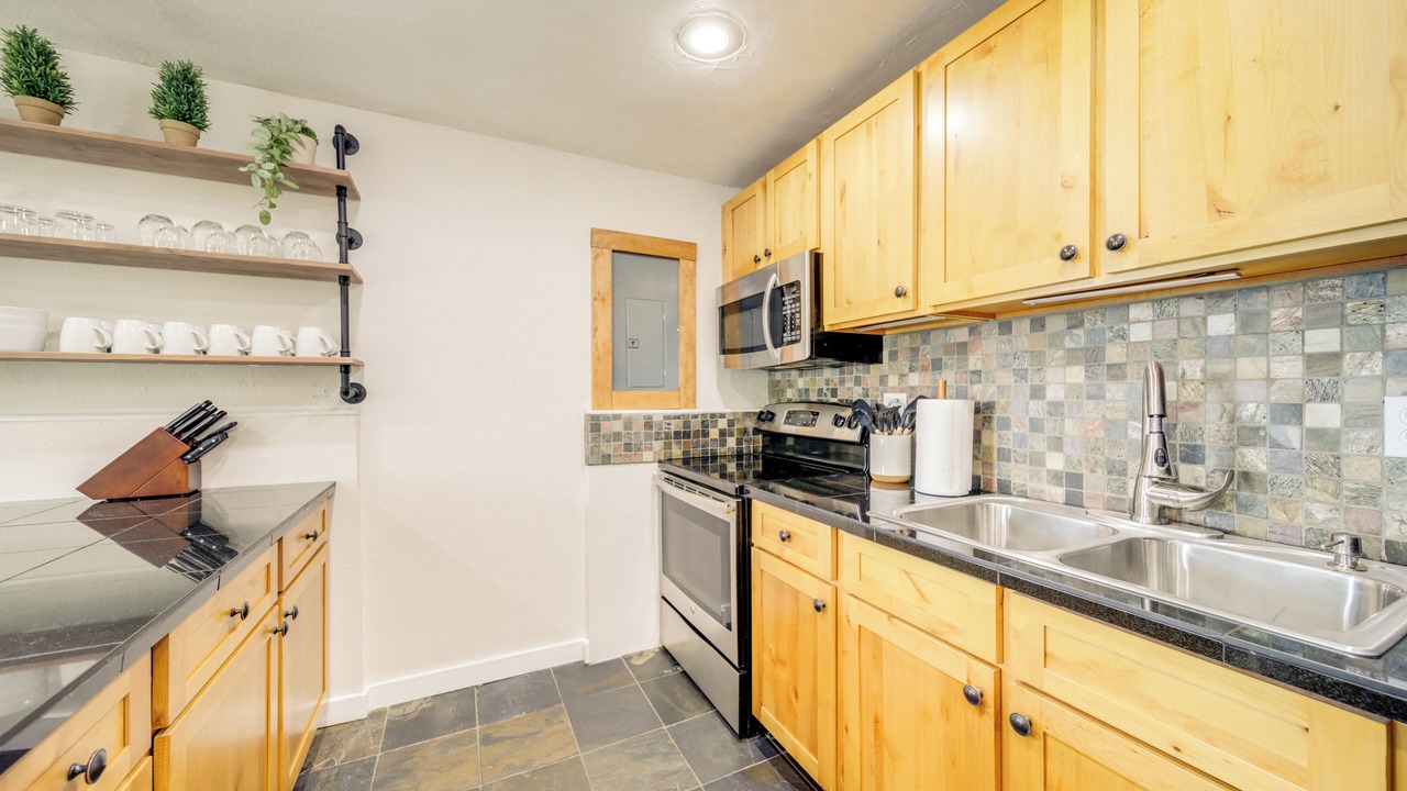 Photo of Kitchen in Hayden View Estates