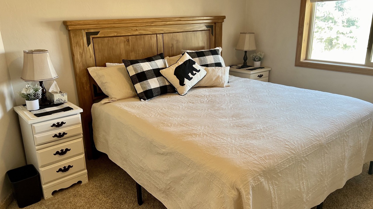 Photo of Bedroom in Lapoint