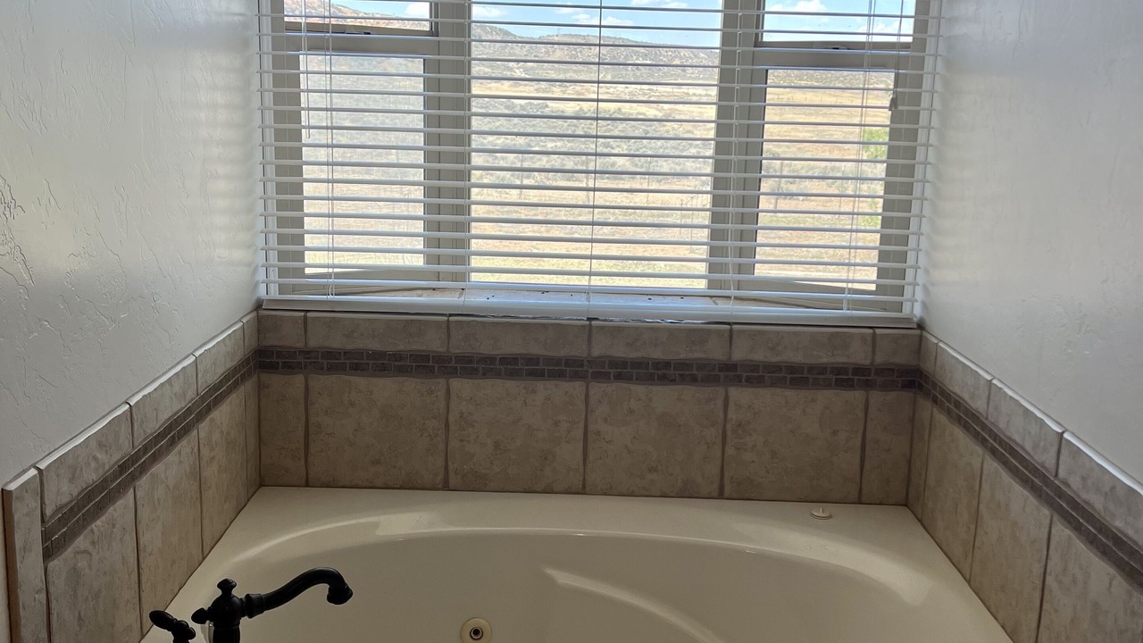 Photo of Bathroom in Lapoint