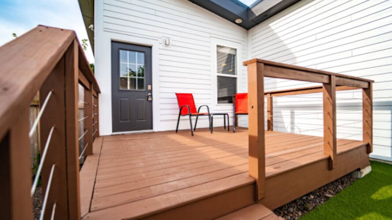 Photo of Patio Balcony in Fountain Square