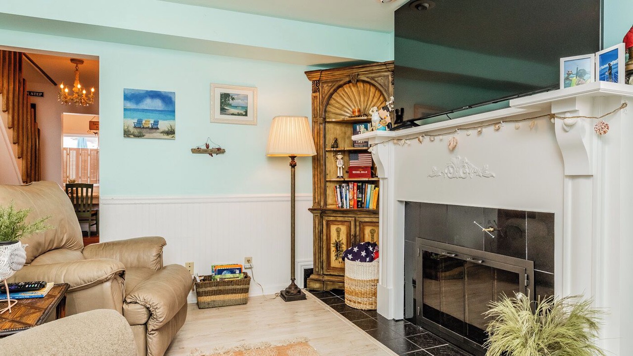 Photo of Livingroom in Cedar Lake