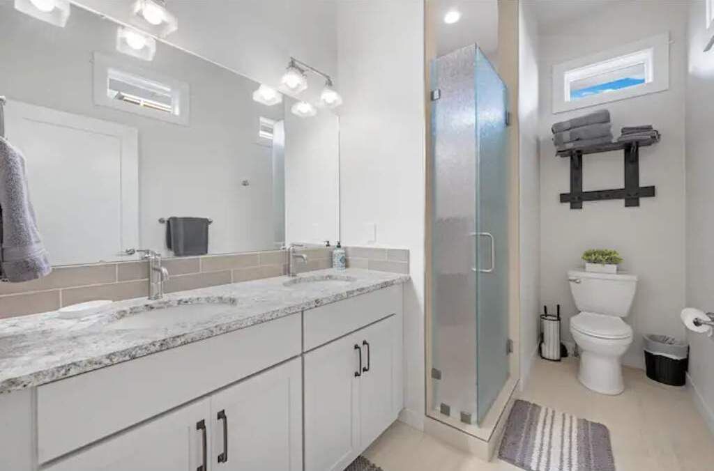 Photo of Bathroom in East End