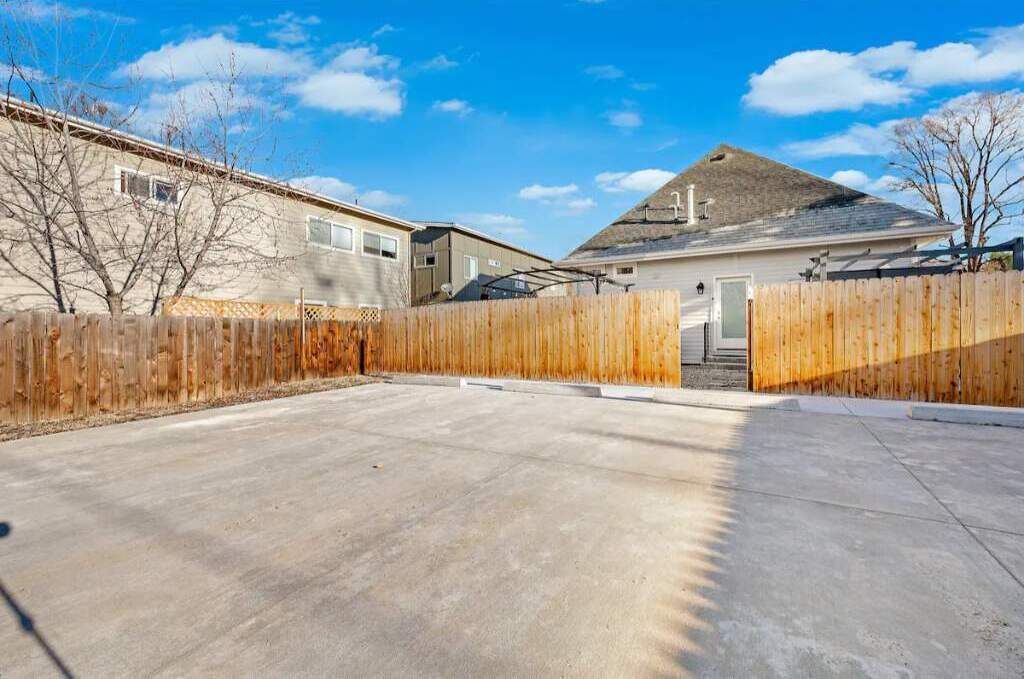 Photo of Outdoor in East End