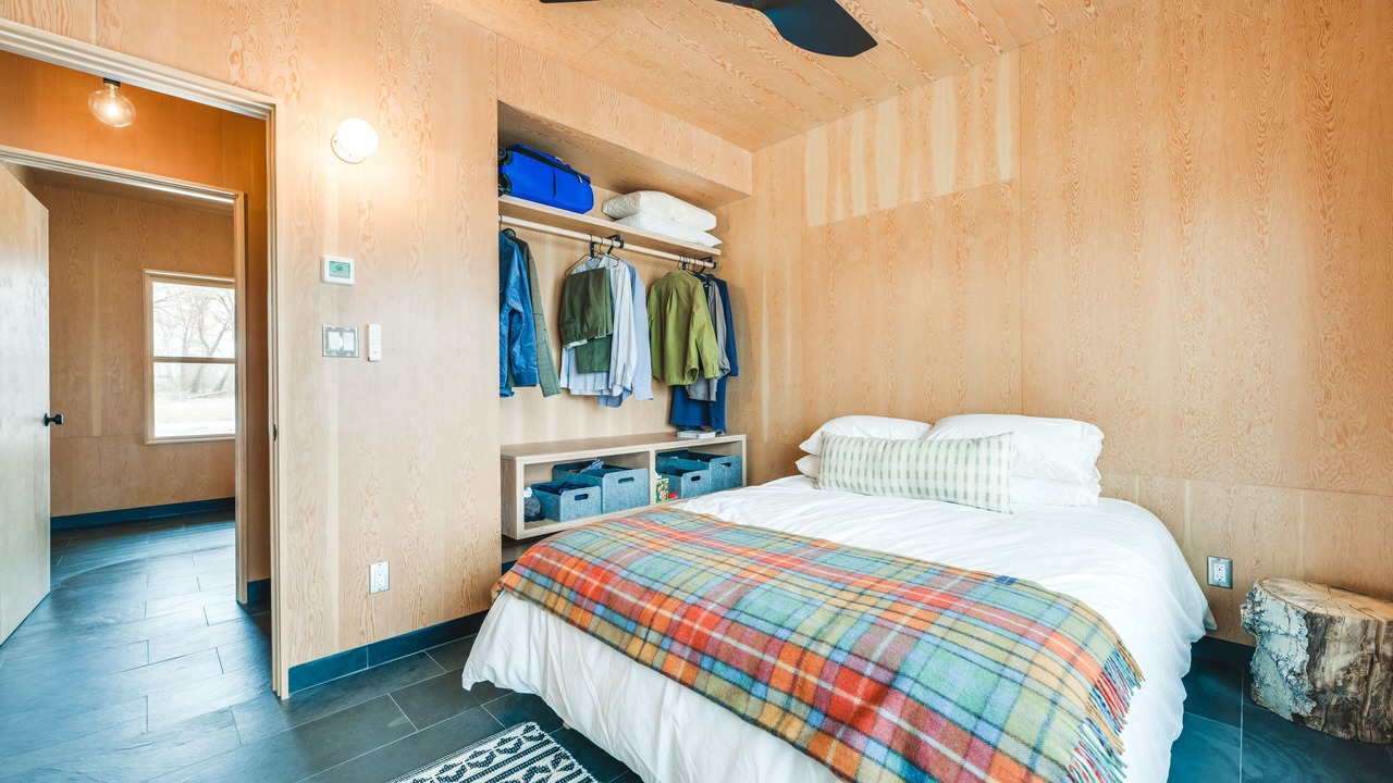 Photo of Bedroom in Whitehall