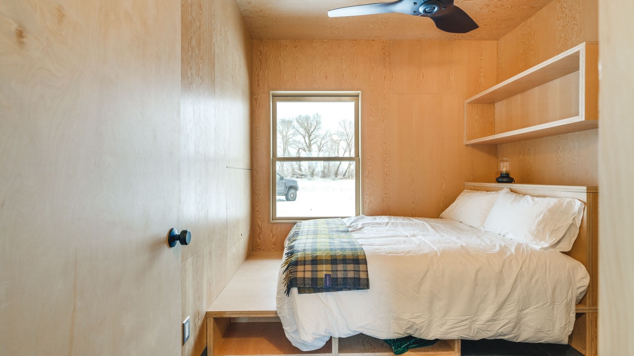 Photo of Bedroom in Whitehall
