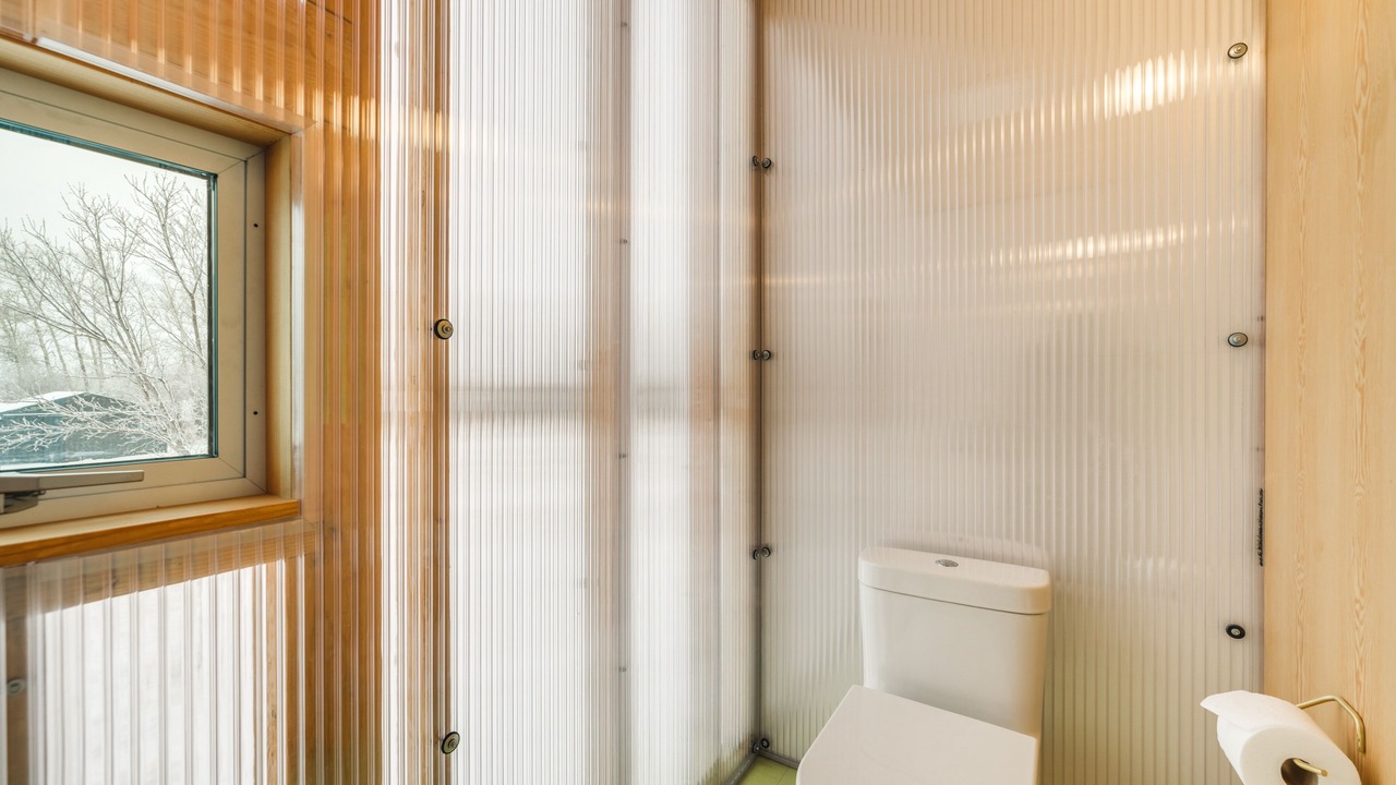 Photo of Bathroom in Whitehall