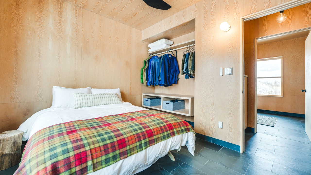 Photo of Bedroom in Whitehall