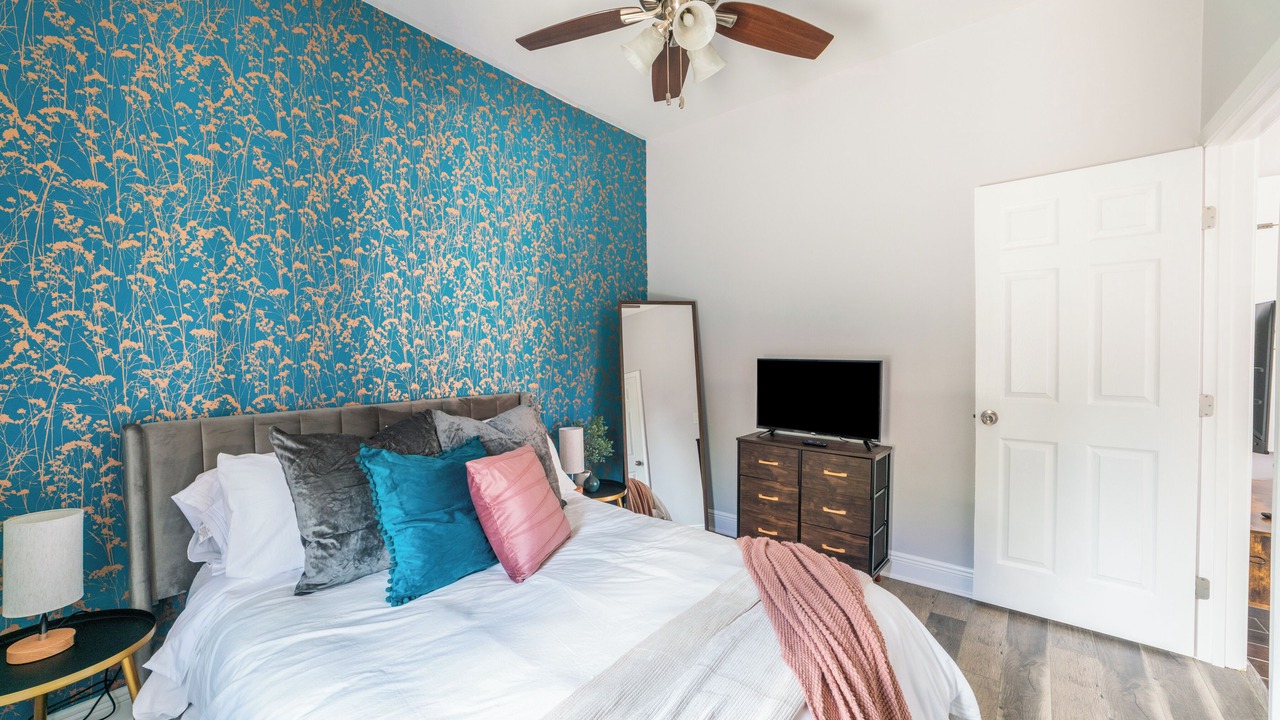 Photo of Bedroom in Chalmette