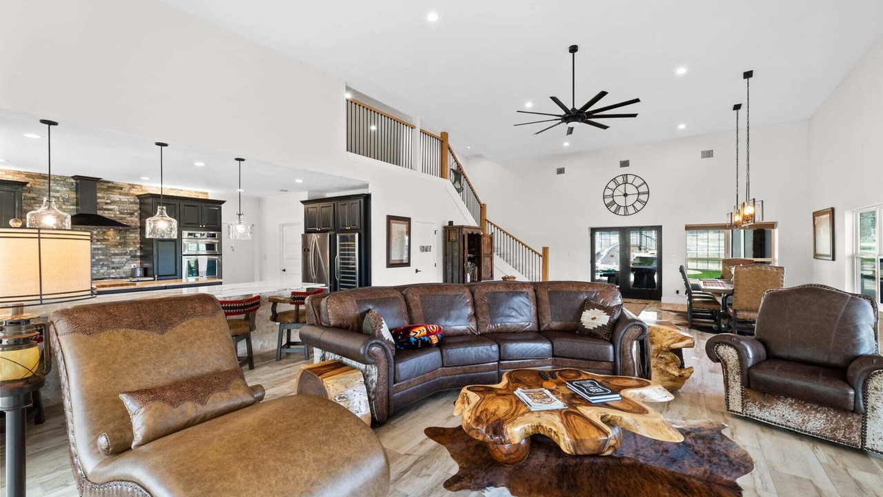 Photo of Livingroom in Fredericksburg
