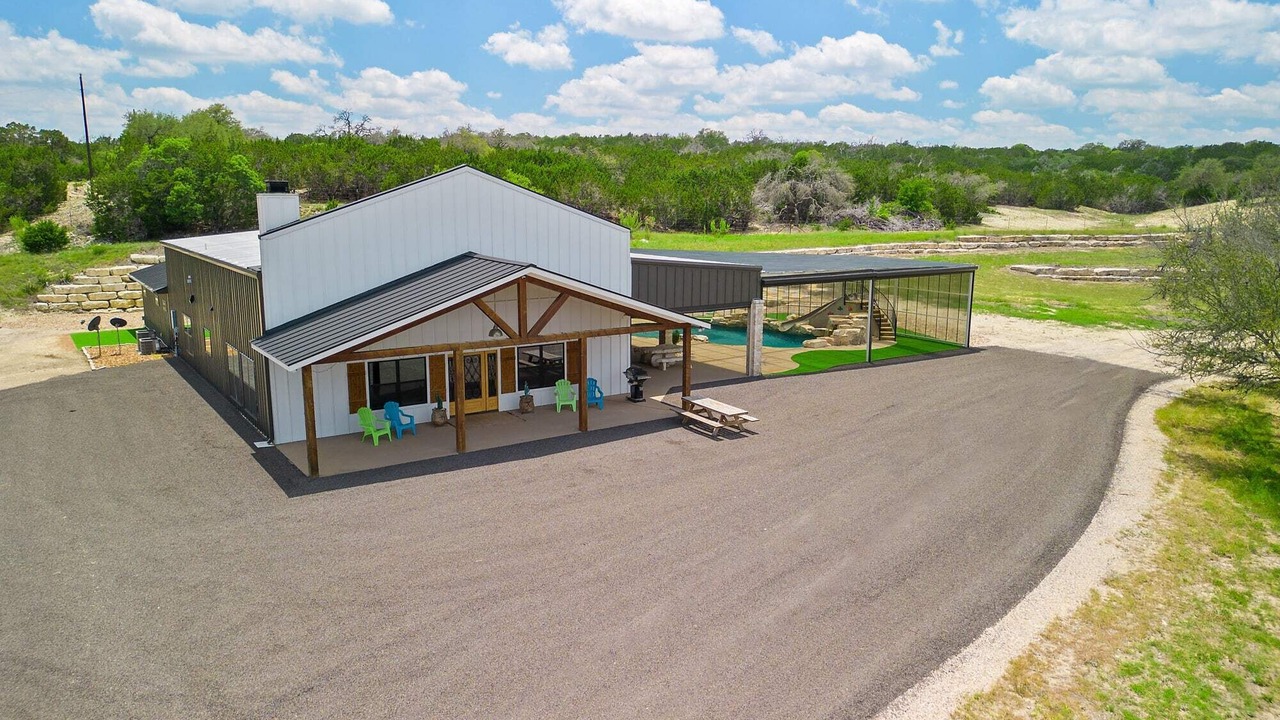 Photo of Outdoor in Fredericksburg