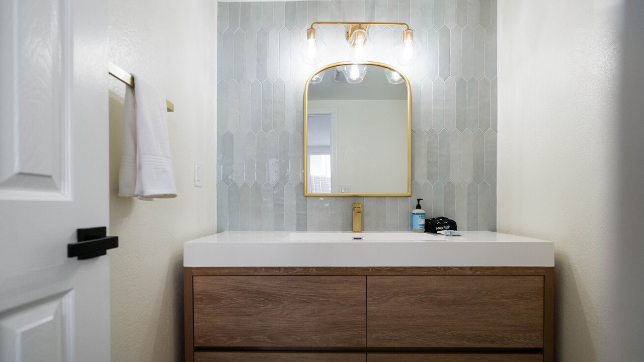 Photo of Bathroom in Crown Point