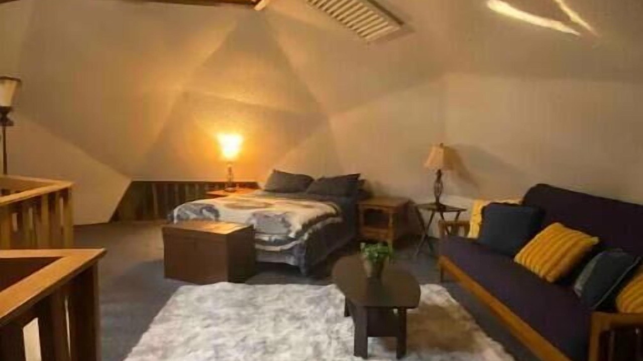 Photo of Livingroom in Rogers