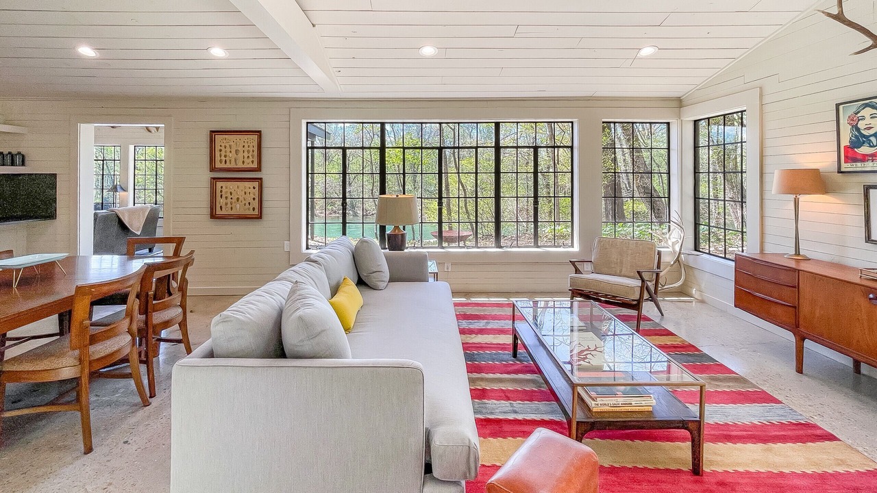Photo of Livingroom in Wilburn