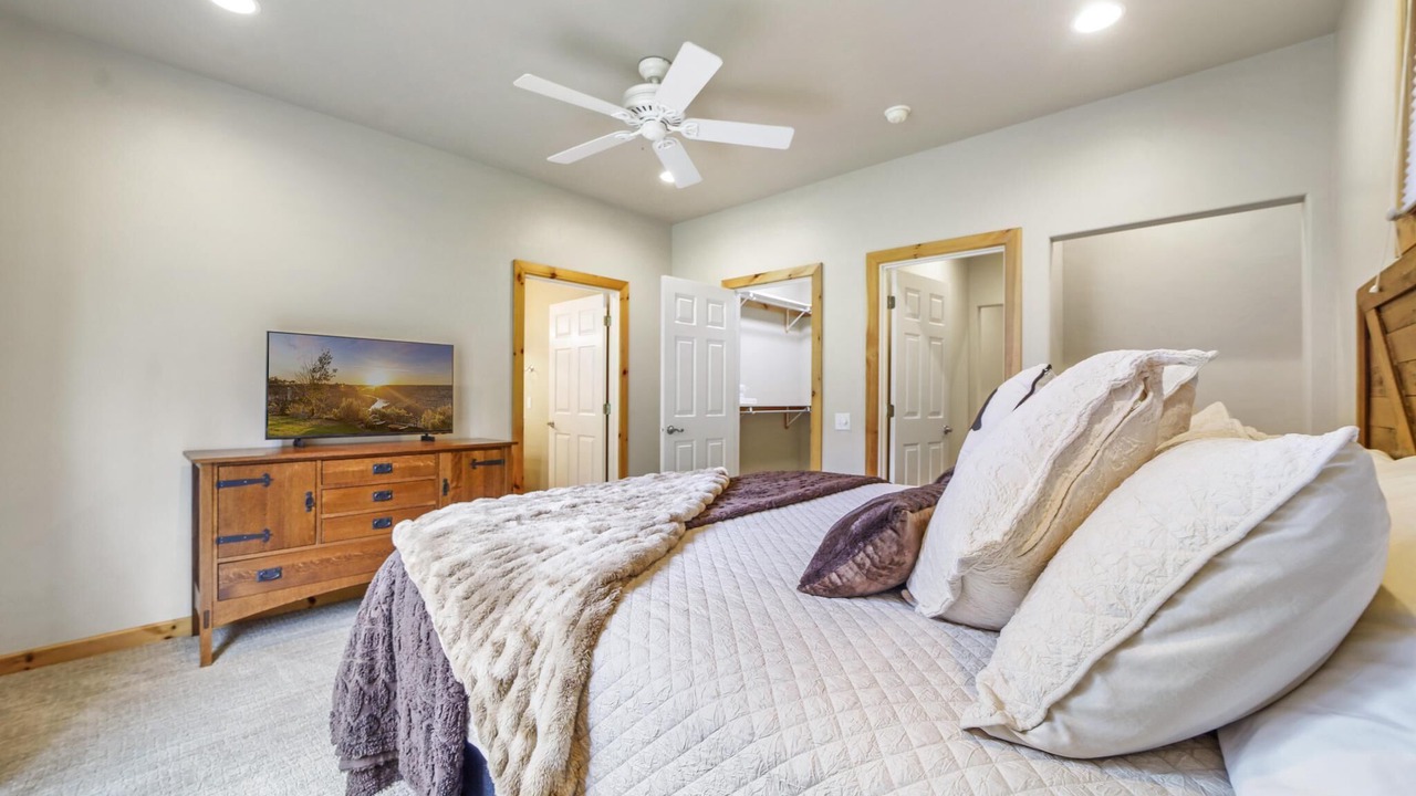 Photo of Bedroom in Mountain Home